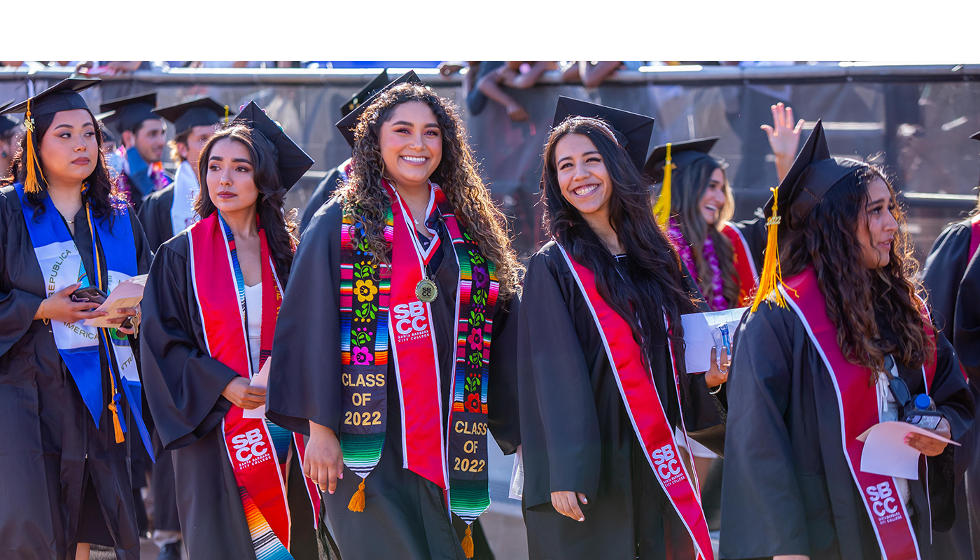 Latina Grads